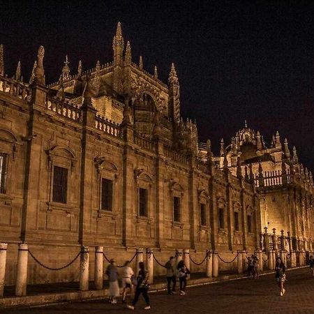 Atico Con Piscina Junto Catedral De Sevilla Exterior foto
